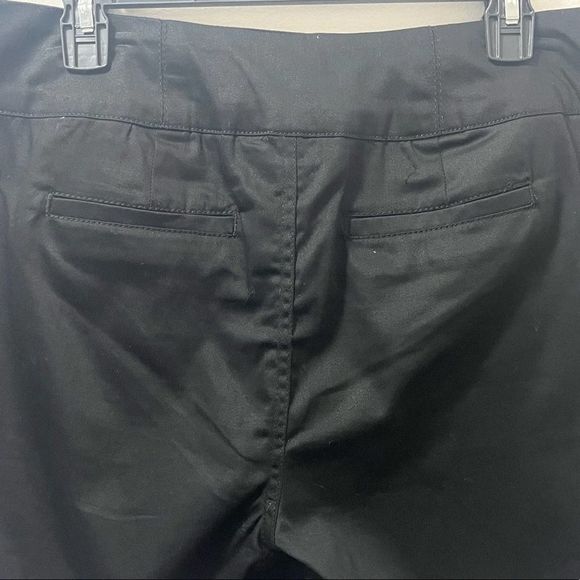 💋PLUS SIZE Black Shorts - Picture 7 of 7